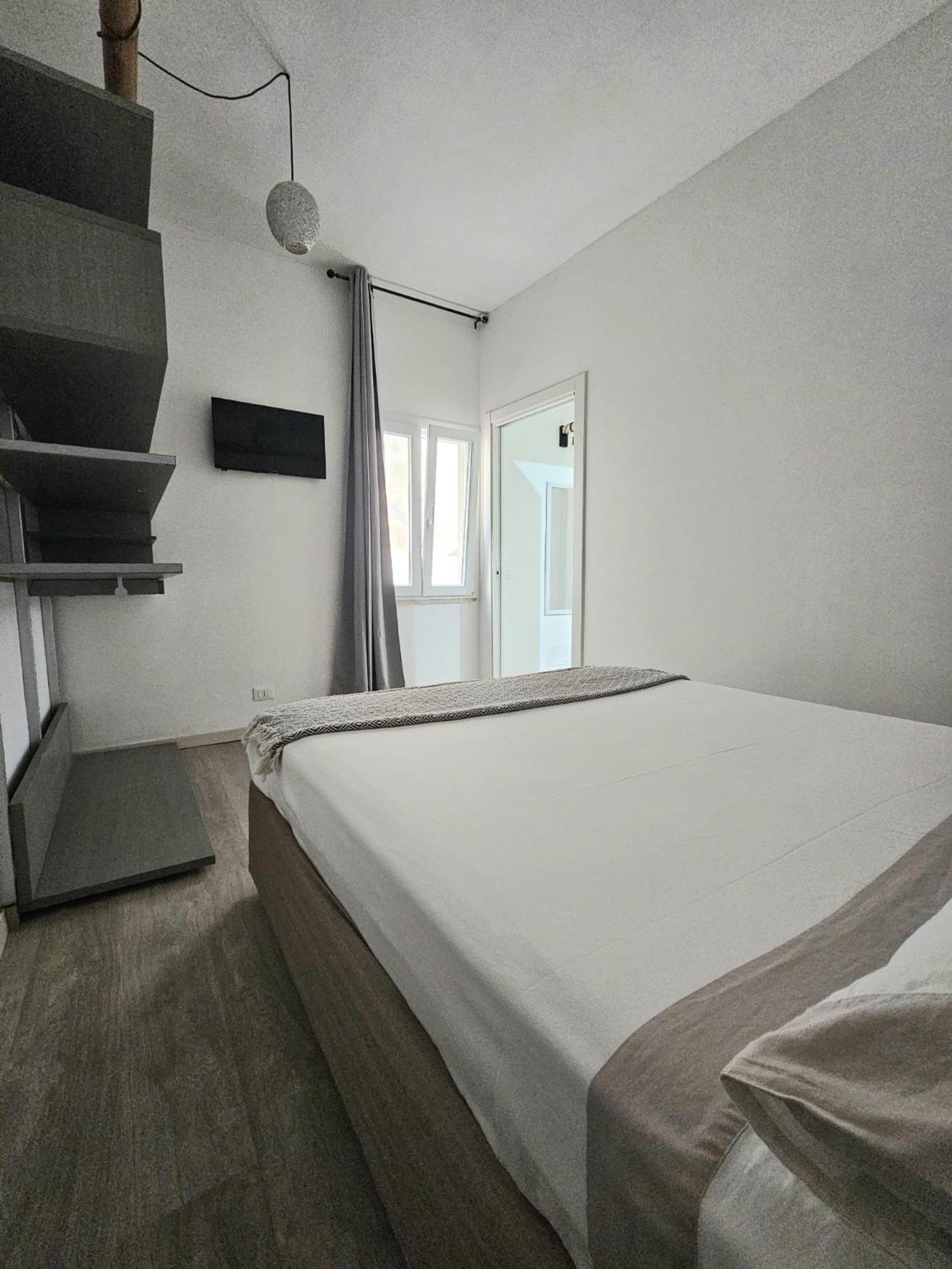 Apartment Mary J Trapani